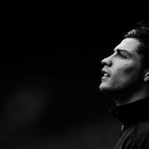 开云官方-网球女王跨界踢馆切尔西，一场比赛颠覆体育世界的所有规则，网球女王踢馆切尔西，跨界颠覆体育规则！